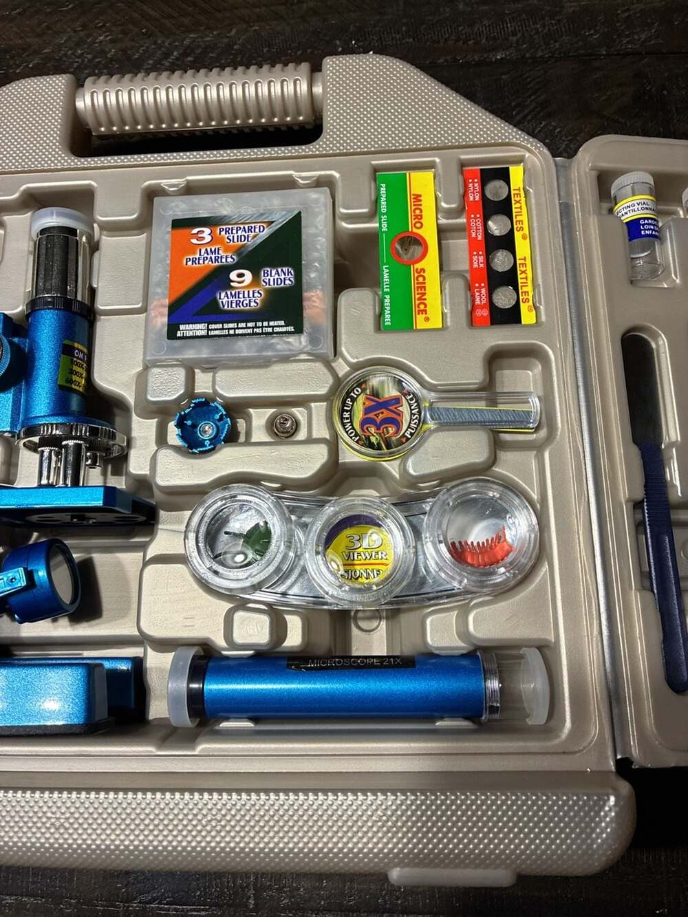 Micro-Science Complete Microscope Set Blue Die-Cast - Picture 3 of 6